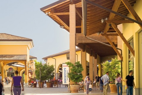 Franciacorta Outlet Village