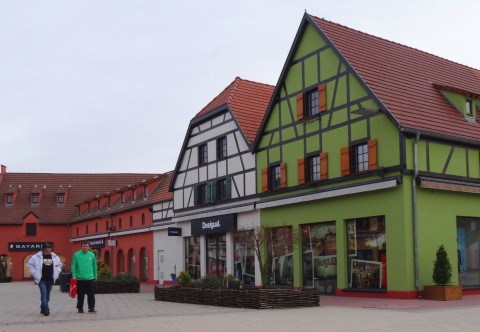 Asics clearance outlet roppenheim